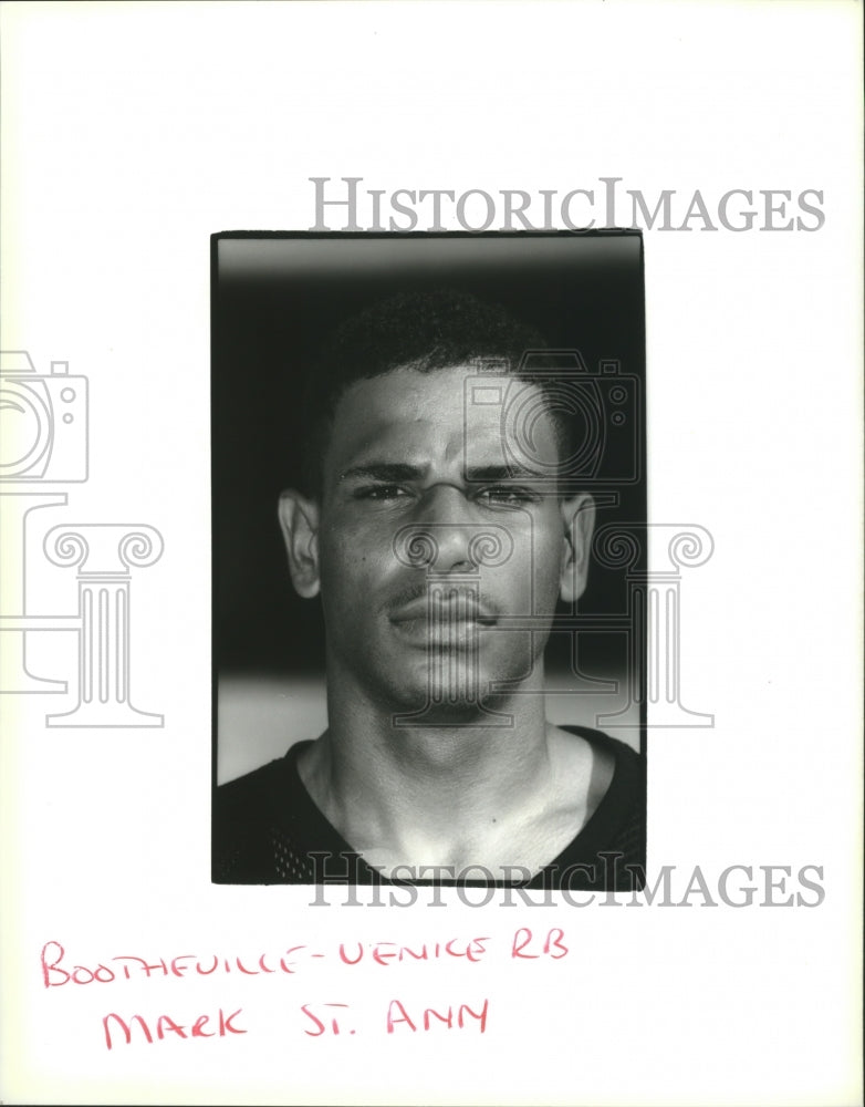 Press Photo Football - Mark St. Ann Running Back for Boothville-Venice School- Historic Images