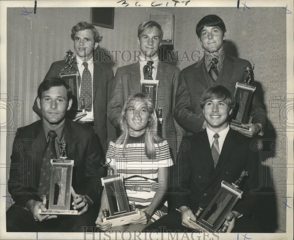 1970 Press Photo Tennis Player Linda Tuero at Tulane Spring Sports Banquet - Historic Images