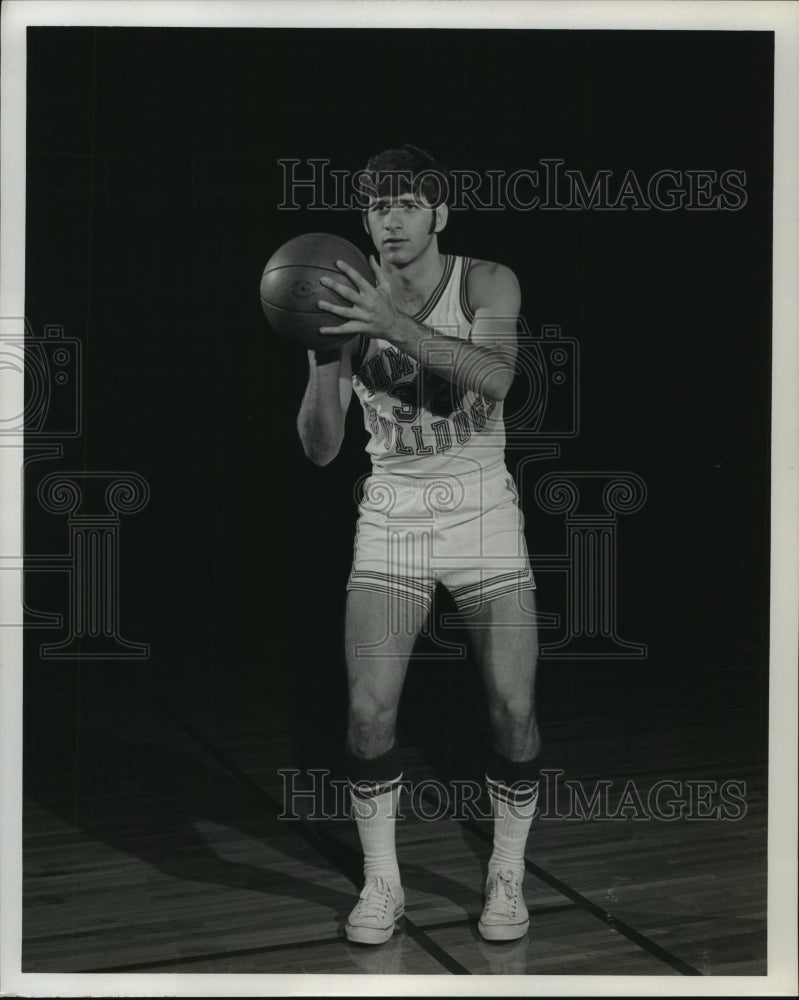 1973 Press Photo Samford University Basketball Player Charles Christmas- Historic Images