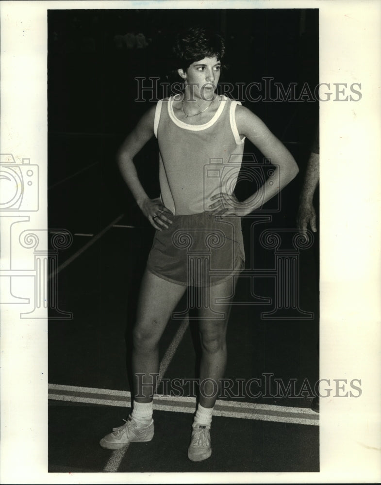 1984 Press Photo Track &amp; Field Senior Dian Caronna of Ecole Classique- Historic Images