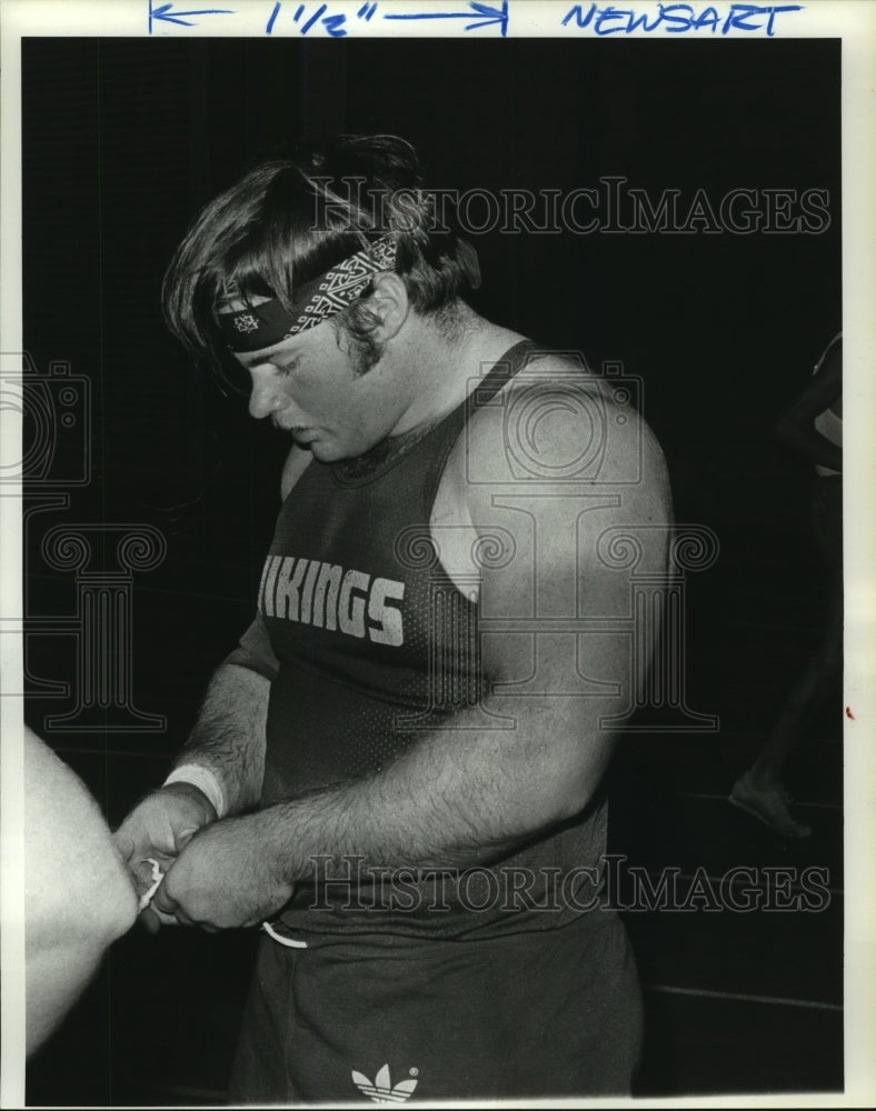 1984 Press Photo Wrestler Campbell Dinah - nos06448- Historic Images