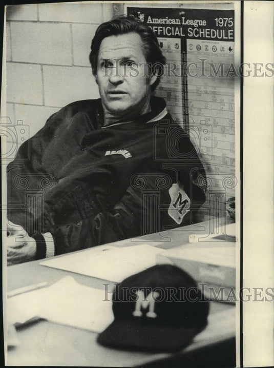 1975 Press Photo Michigan Football Dale Crandall - nos06740- Historic Images
