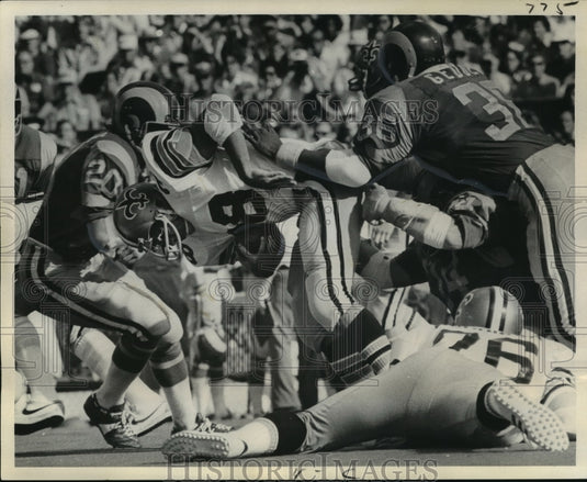 1979 Press Photo New Orleans Saints' Running Back Bill Butler, Others in Game - Historic Images