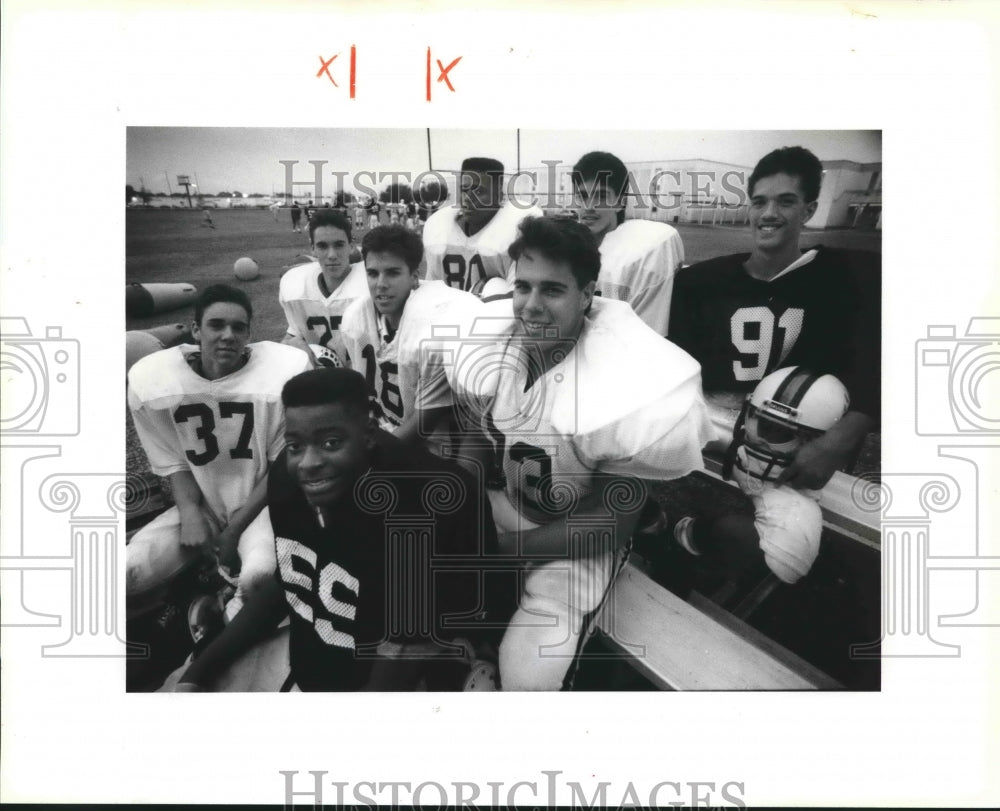 1991 Press Photo Three sets of Brothers on Football Team in High School - Historic Images