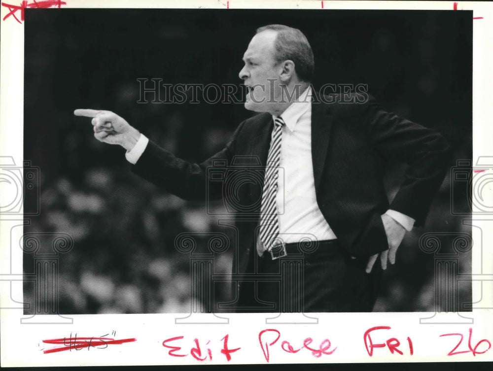 1989 Press Photo Louisiana University Basketball Coach Dale Brown - nos07306 - Historic Images