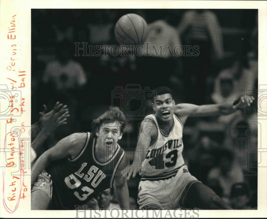 1986 Press Photo Basketball Players Ricky Blanton and Pervis Ellison in Game - Historic Images