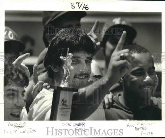 1984 Press Photo Boosters' Ken Bonura, Joe Gex and Ron Marigny after Winning - Historic Images