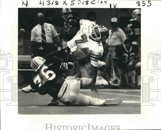 1979 Press Photo Football Players Van Heflin and Kevin Cole in Game - nos07623 - Historic Images