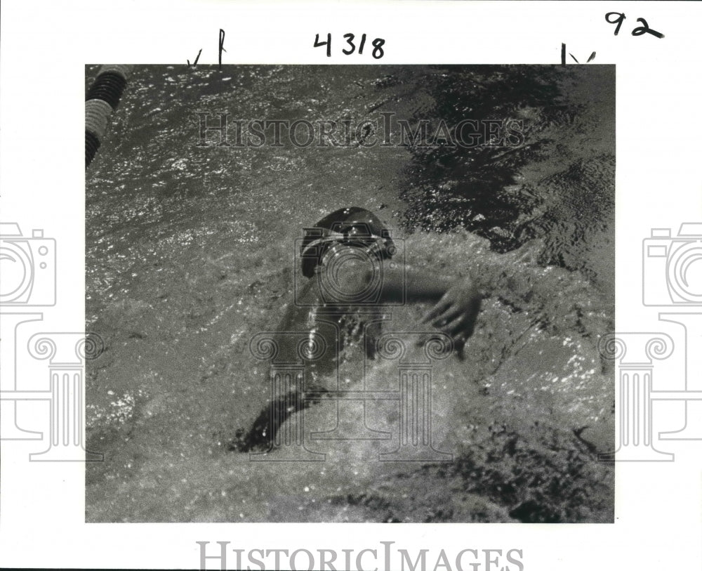 1982 Press Photo Swimmer John Bower in Pool - nos07912- Historic Images