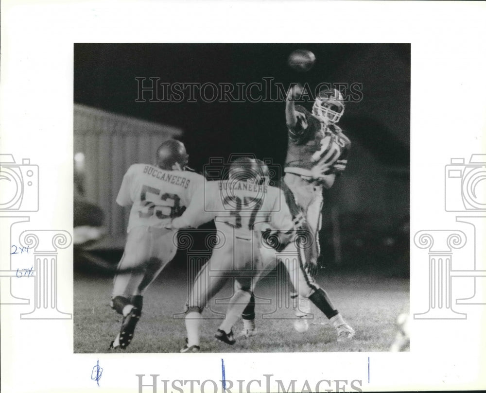 1990 Press Photo Riverdale Quarterback Harold Bourgeois, Football Player - Historic Images