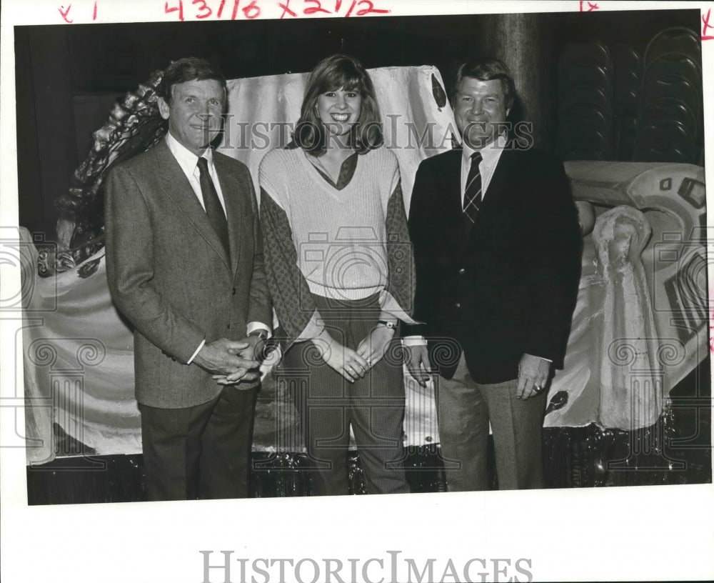 1990 Press Photo Johnny Majors, Heather Higgins, Jimmy Johnson, Sugar Bowl Party - Historic Images