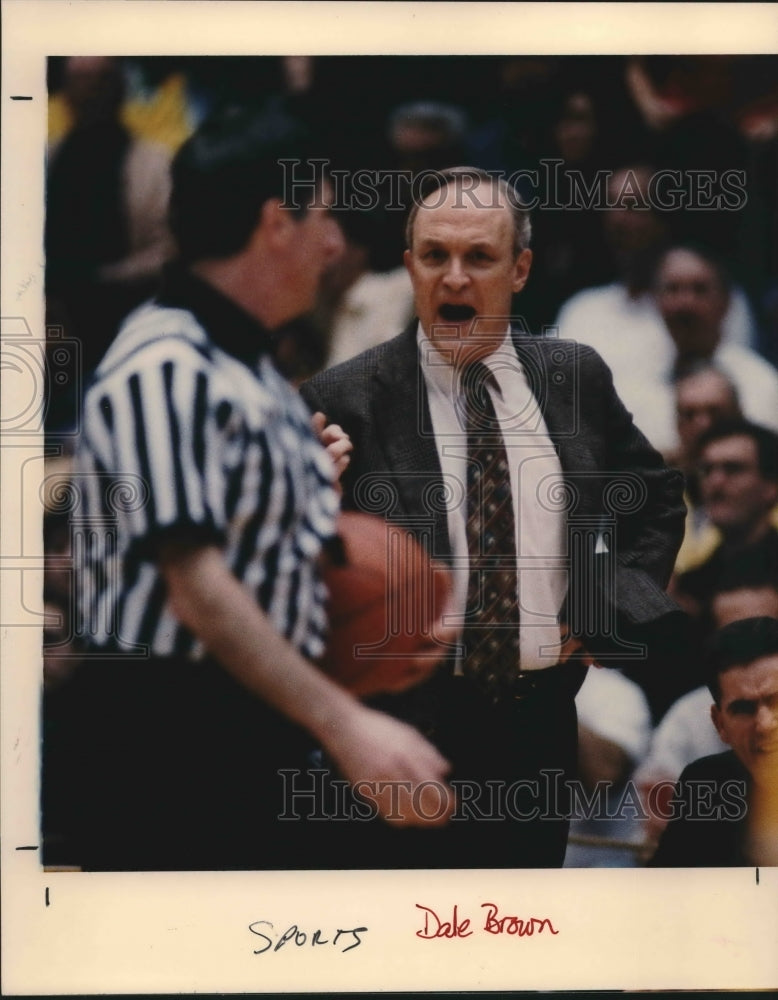 1995 Press Photo Louisiana State University Head Basketball Coach Dale Brown - Historic Images