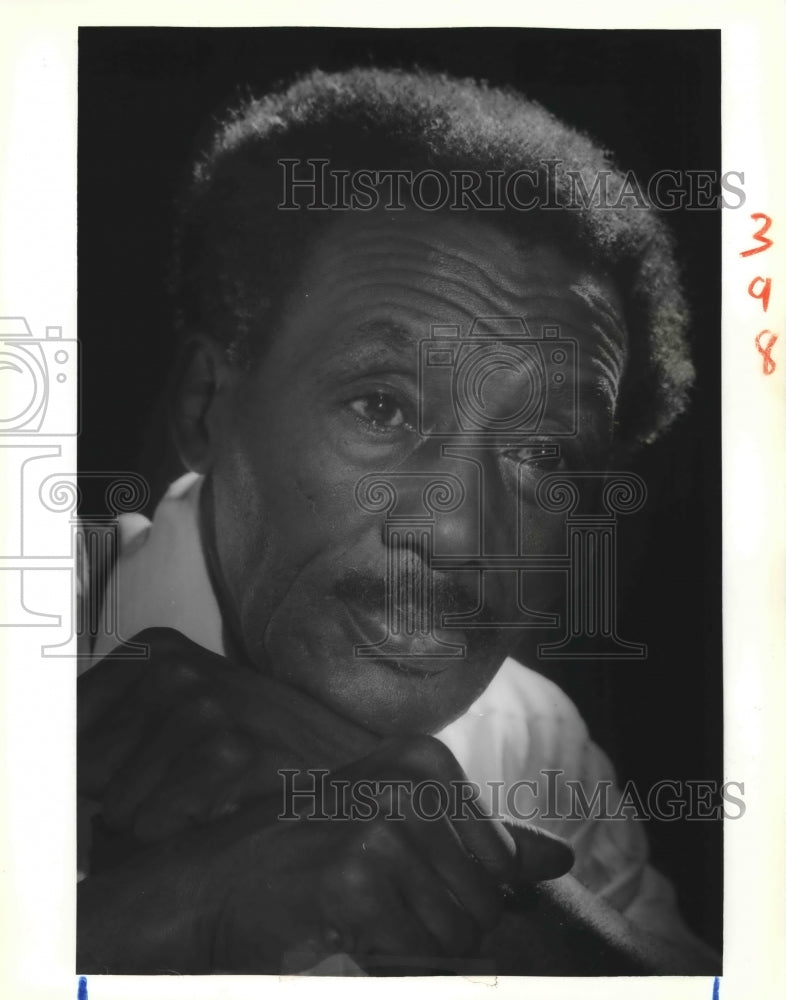 1988 Press Photo Ex-Boxer Joe Brown - nos08070- Historic Images
