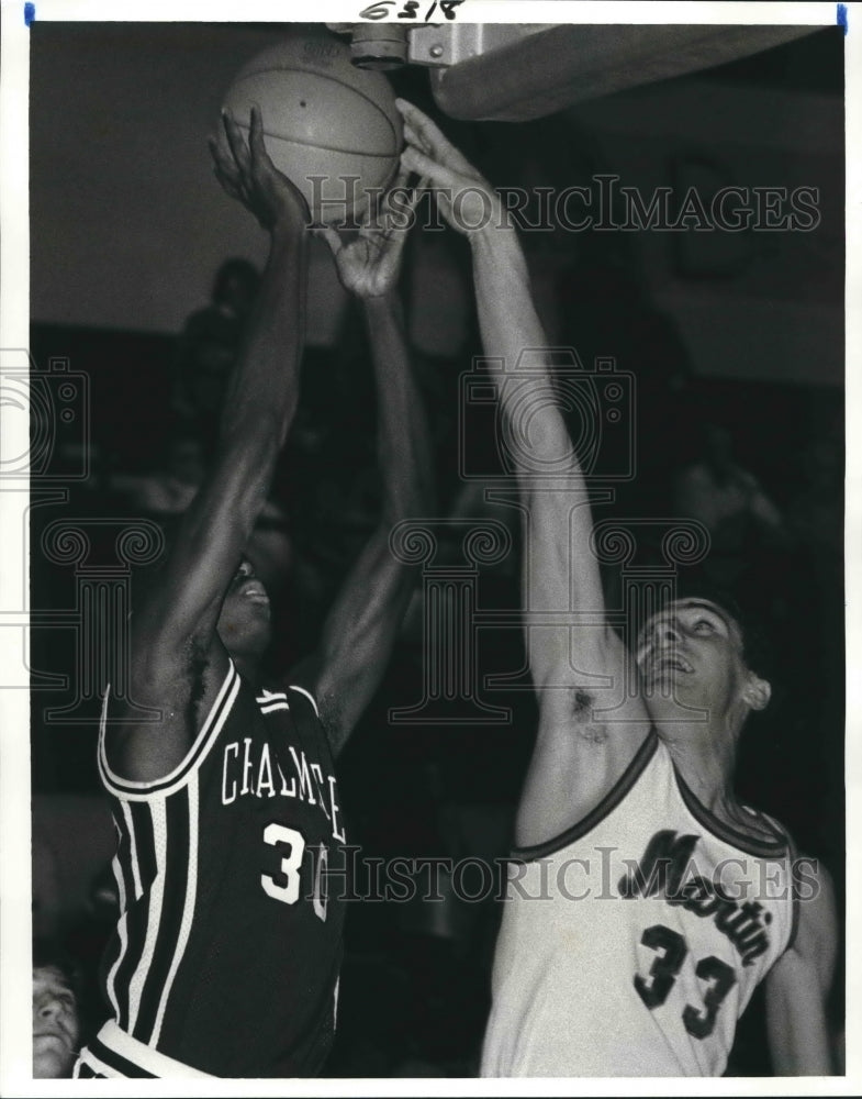 1987 Press Photo Brother Martin and Chalmette High School Basketball Players - Historic Images