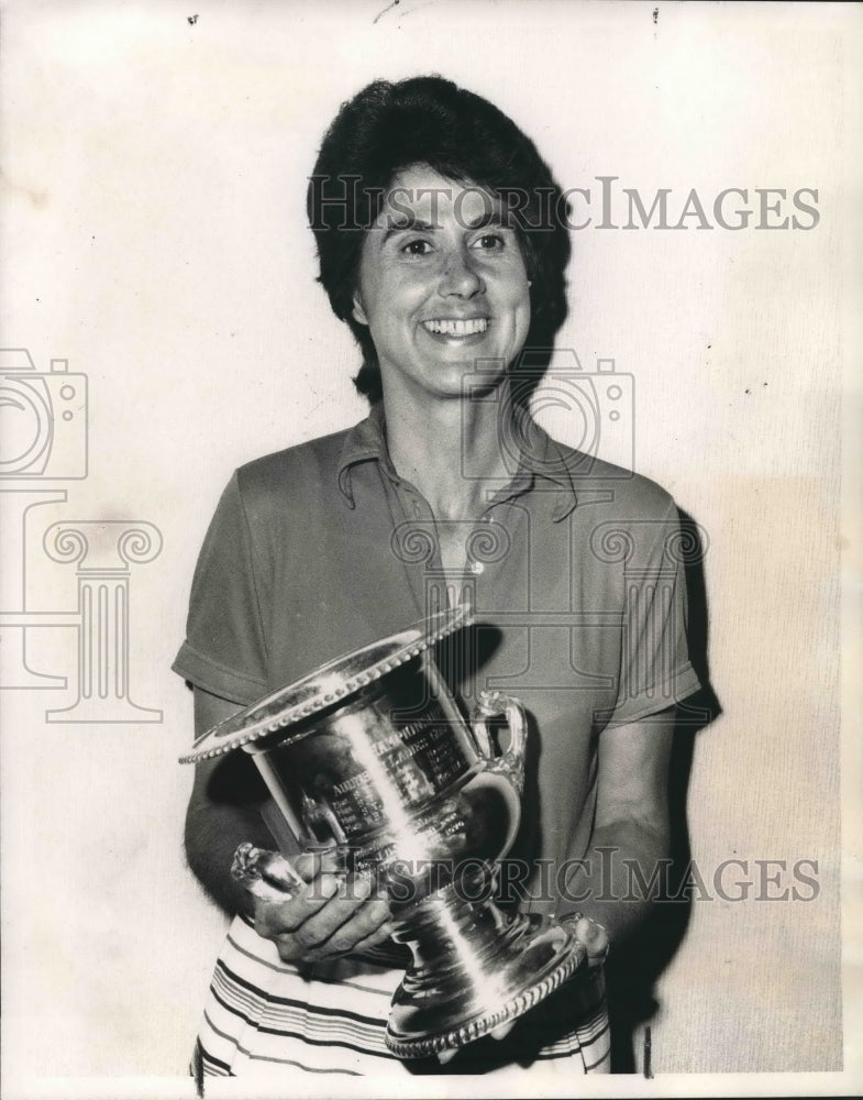 1971 Press Photo Audubon ladies&#39; Golf Club Championship Winner Mrs. James Bryan- Historic Images