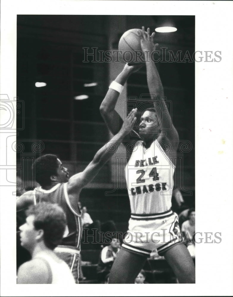 1985 Press Photo Belle Chasse Basketball Player Clifford Brooks - nos08414 - Historic Images