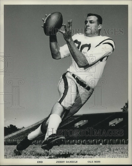 Press Photo Jerry Daniels, Ole Miss Football Player - nos08958 - Historic Images
