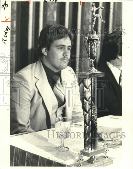 1980 Press Photo Pat Cummings, Chalmette Senior Football Linebacker at Awards - Historic Images