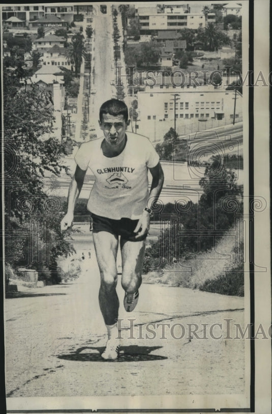 1968 Press Photo Ron Clarke, Australian Distance Runner in San Diego - nos09241 - Historic Images