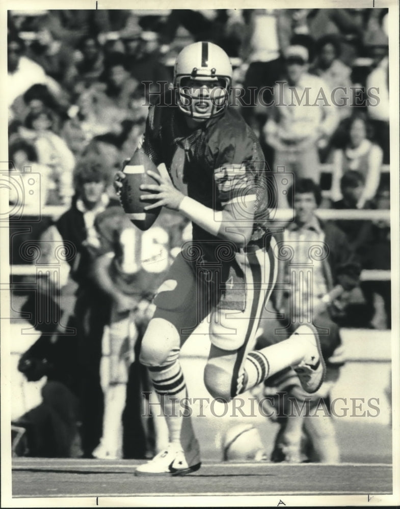 1980 Press Photo Darrell Dickey, Football Quarterback Player - nos09284 - Historic Images