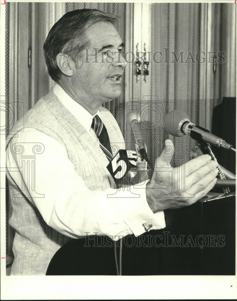 1980 Press Photo Dan Devine, Head Coach of Notre Dame - nos09394-Historic Images