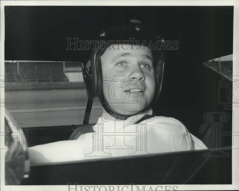 1967 Press Photo Sports Car Racing Driver Mark Donohue - nos09673 ...