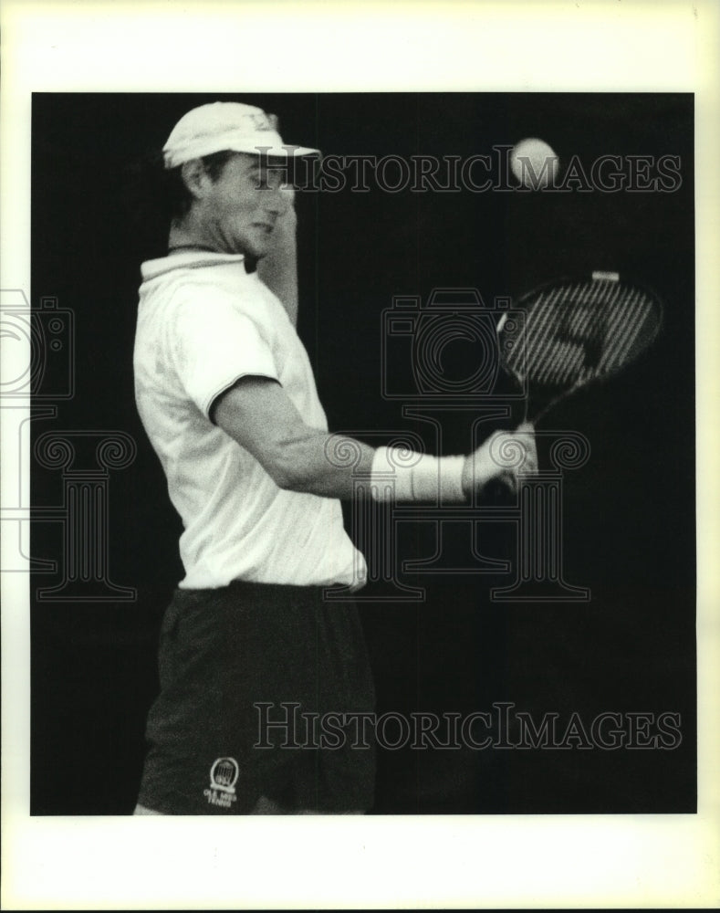 1994 Press Photo Remi Feneon, Ole Miss University Tennis Player at Match - Historic Images