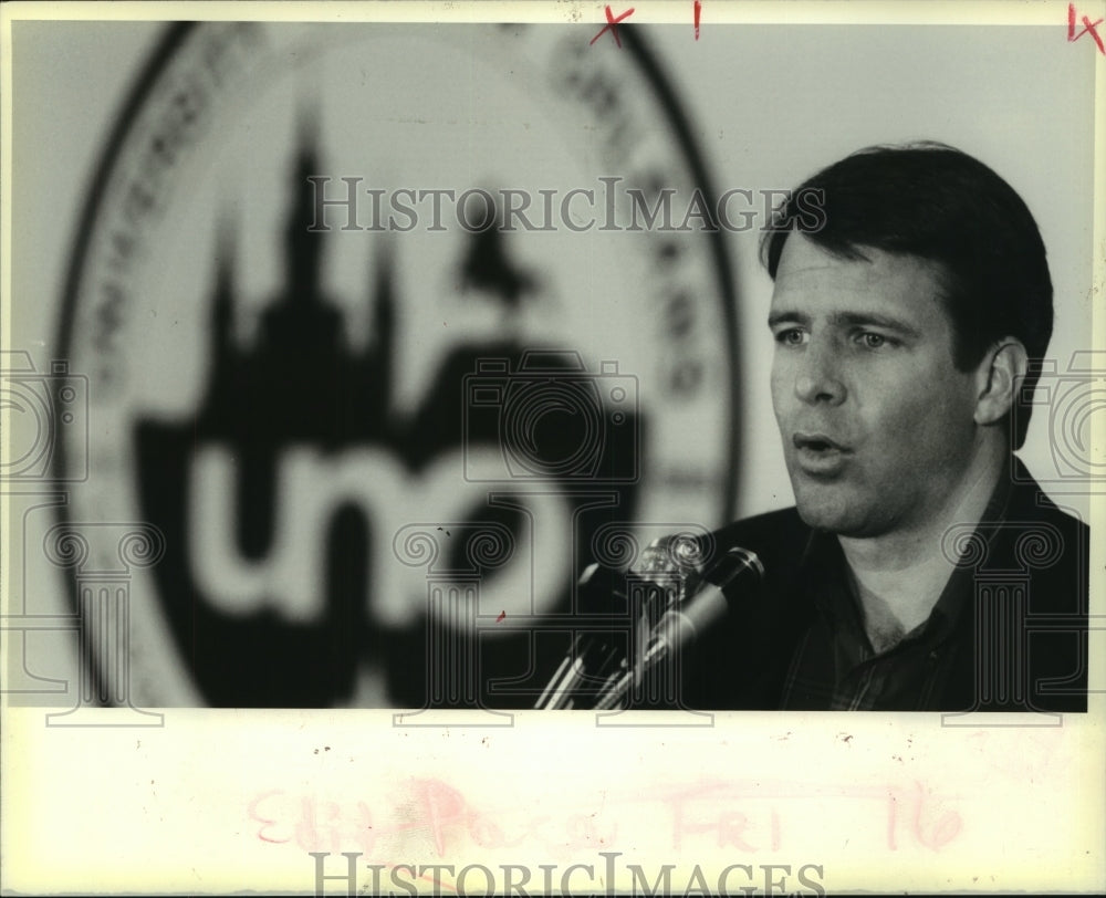 1990 Tim Floyd, University of New Orleans Basketball Coach - Historic Images