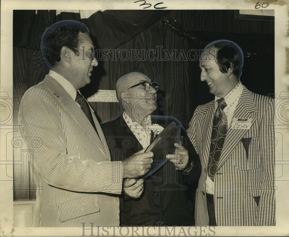 1973 Press Photo Dom Fazzio and Others at Sugar Bowl Lanes Bowling Presentation- Historic Images