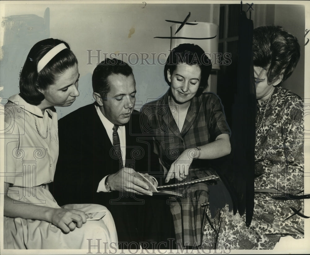 1963 Press Photo Donald E. Fearn of the Society for Crippled Children ...