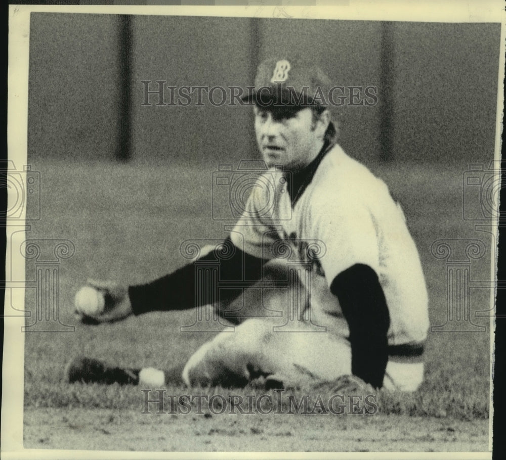 1976 Press Photo Denny Doyle, Boston Major Leabue Baseball Outfield Player - Historic Images