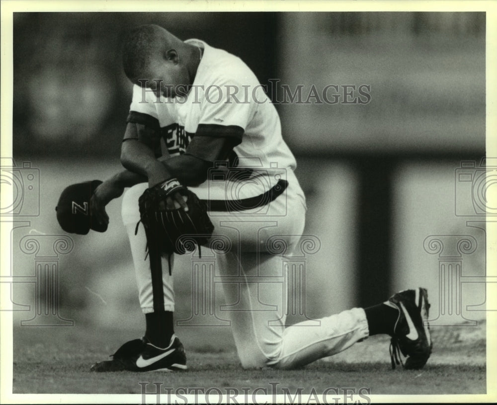 1995 Press Photo Mike Farrell, Zephyrs Baseball Pitcher at Mound - nos11503 - Historic Images