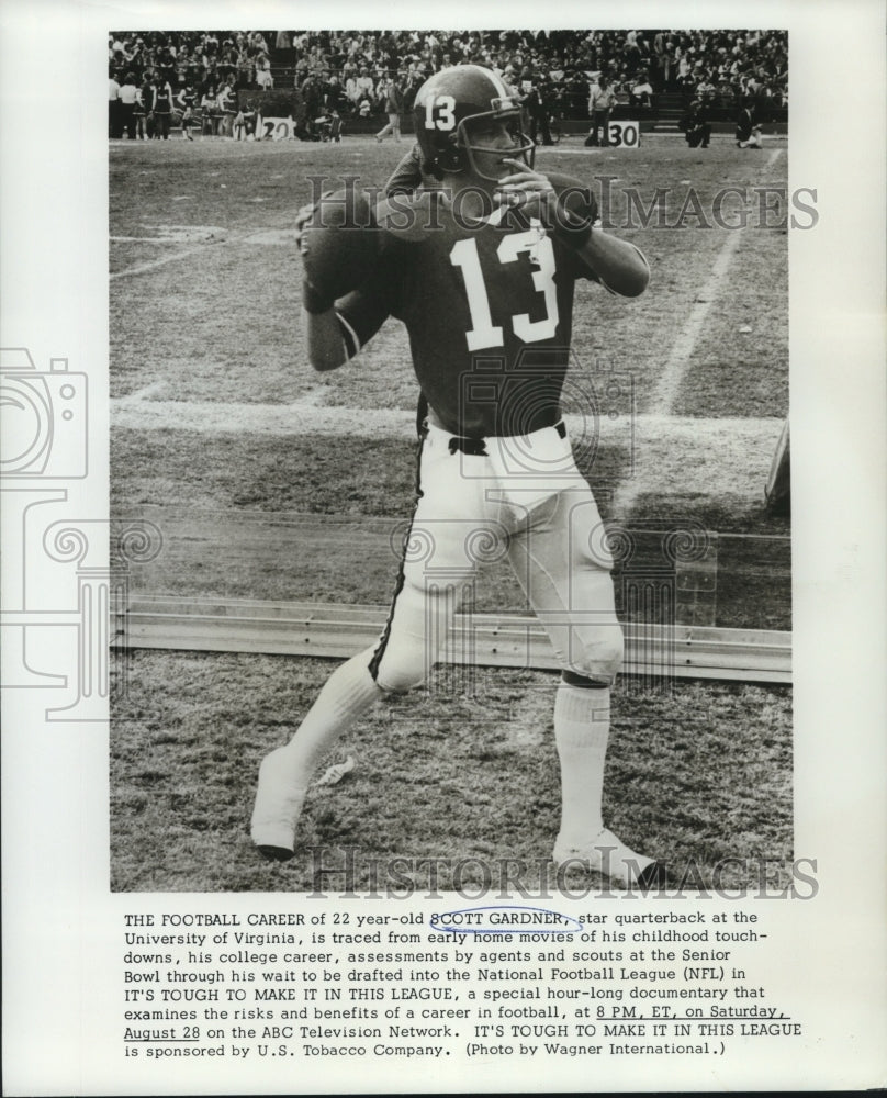 1976 Press Photo Football - Scott Gardner, quarterback at University of Virginia - Historic Images