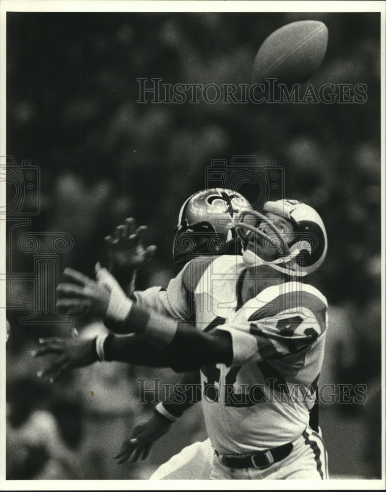1979 Los Angeles Rams Dave Elmendorf Against New Orleans Saints - Historic Images