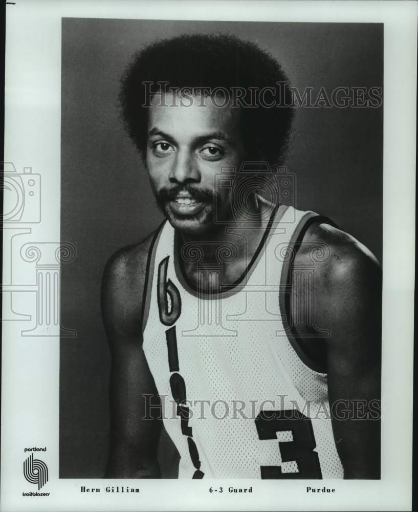 1977 Press Photo Basketball-Herm Gilliam When He Played For Purdue University - Historic Images