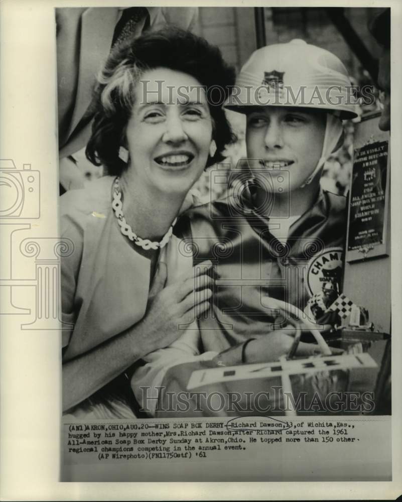 1961 Soap Box Derby champion Ricahrd Dawson and mother in Akron - Historic Images