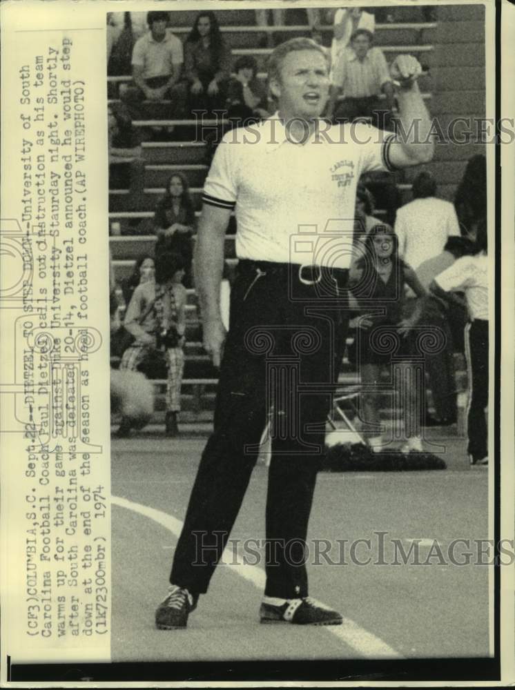 1974 Press Photo South Carolina college football Paul Dietzel - nos13429 - Historic Images