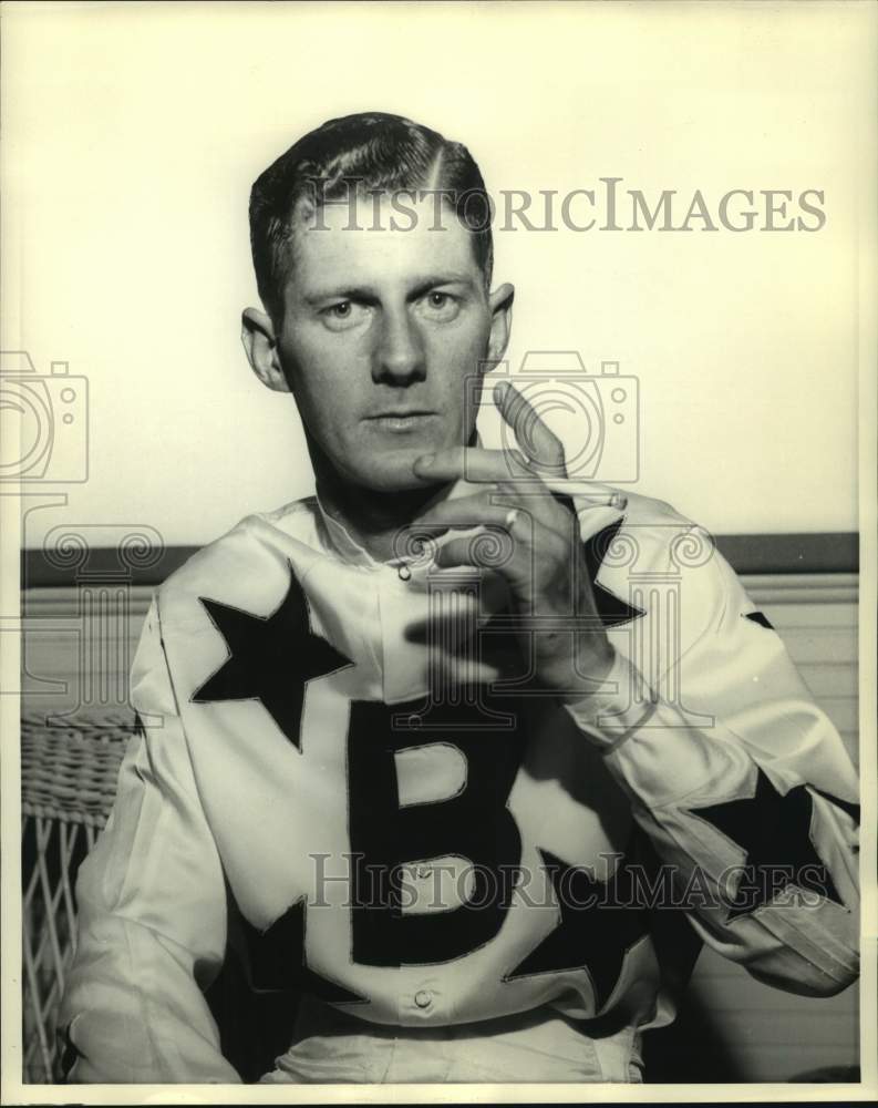 Press Photo Horse racing jockey Johnny Heckman - nos14738 - Historic Images