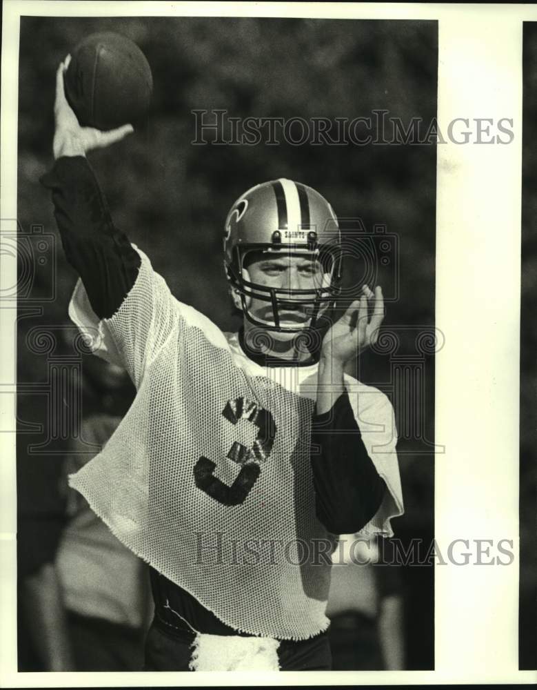 1985 Press Photo New Orleans Saints football player Bobby Hebert - nos16050 - Historic Images