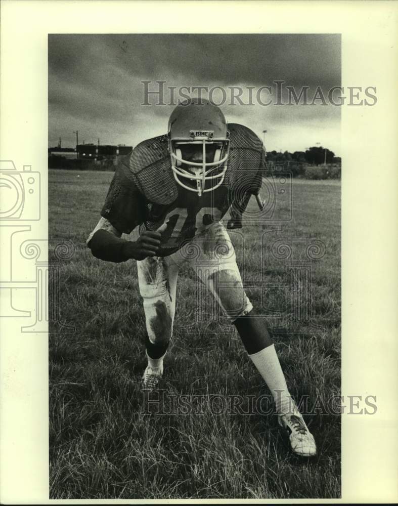 1985 Press Photo McDonogh High football player Clint James - nos16578 - Historic Images