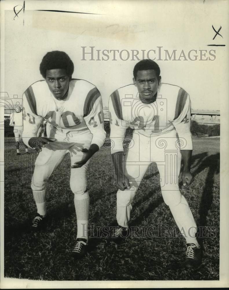 1969 Antonio James, Lawrence Payton of Booker T. Washington Football-Historic Images