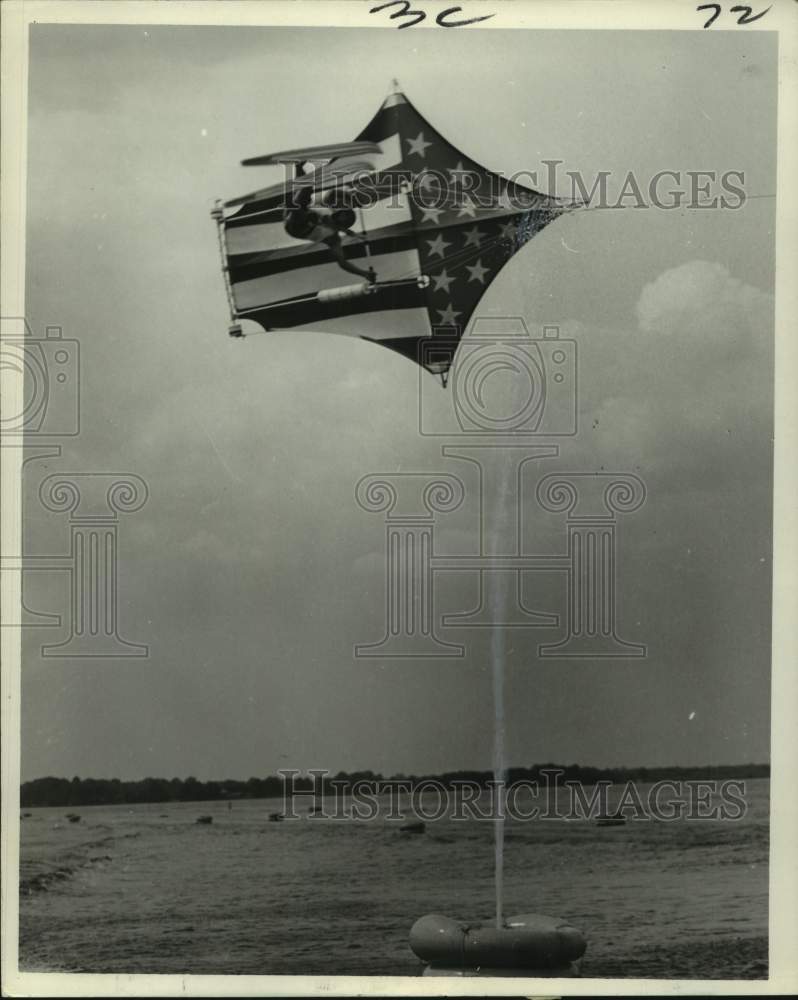 1968 Trick water skier Don Ito - Historic Images