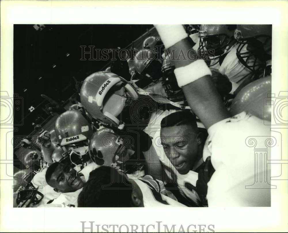 Press Photo High school football players celebrate a victory - nos18242- Historic Images