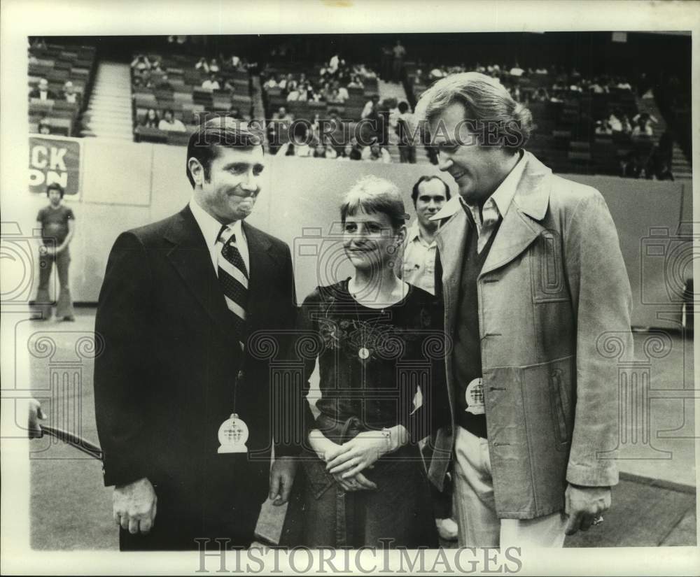 1976 Press Photo Russian gymnast Olga Korbut in the arena - nos18449 - Historic Images