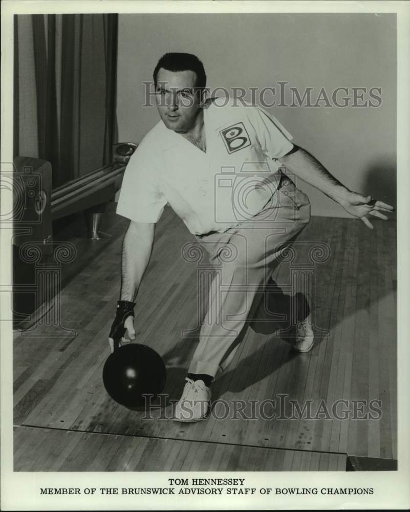 1969 Pro bowler Tom Hennessey - Historic Images