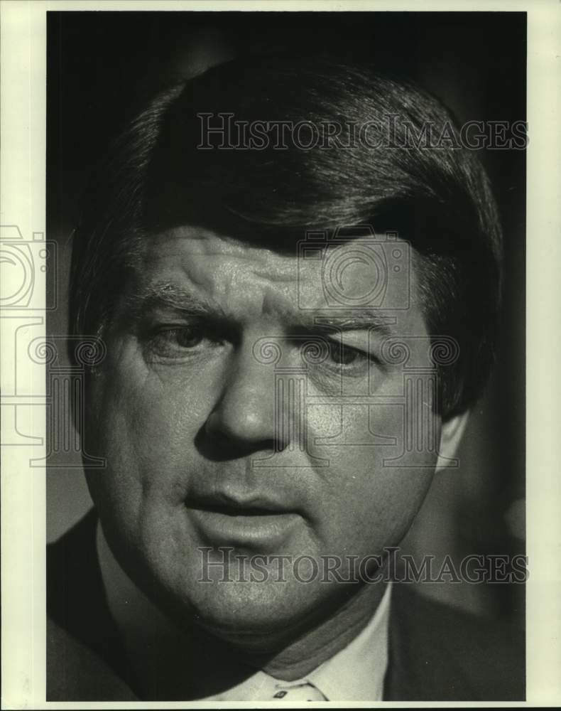 1985 Press Photo Miami college football coach Jimmy Johnson - nos19193- Historic Images