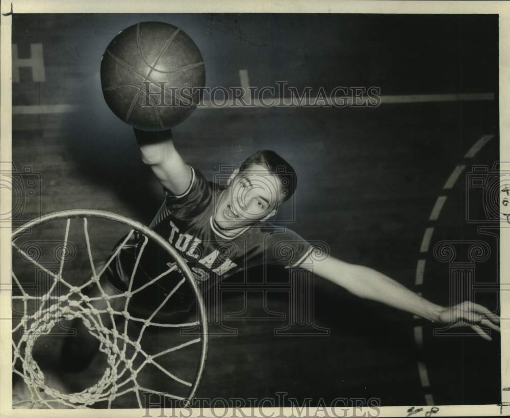 Tulane college basketball player Vic Klinker - Historic Images