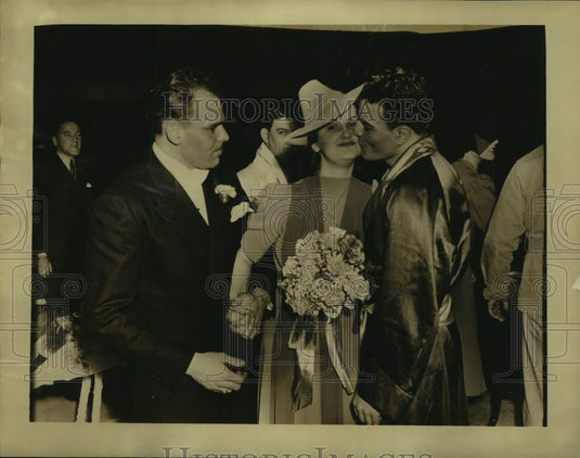 1989 Press Photo Wrestling - Leo Jenssen & Bride Geneva Bishop After Marriage - Historic Images