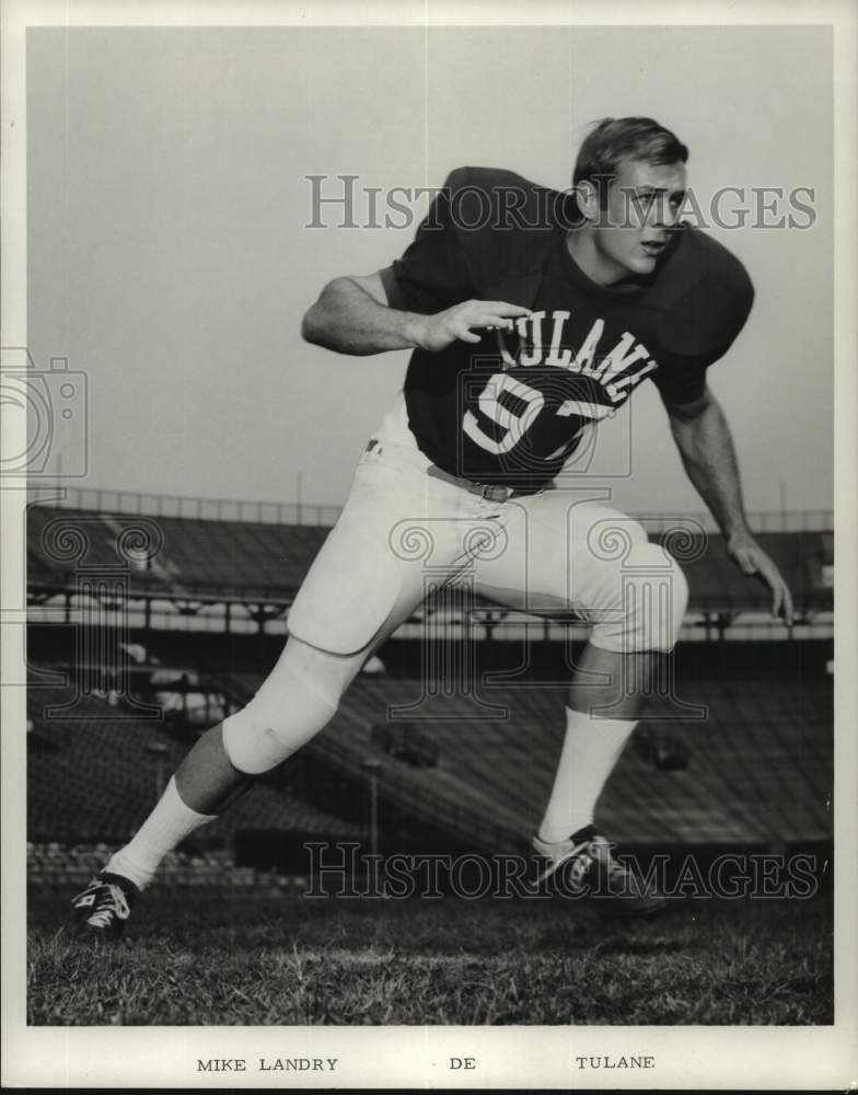 1972 Press Photo Tulane football player, defensive end Mike Landry, ready to run - Historic Images