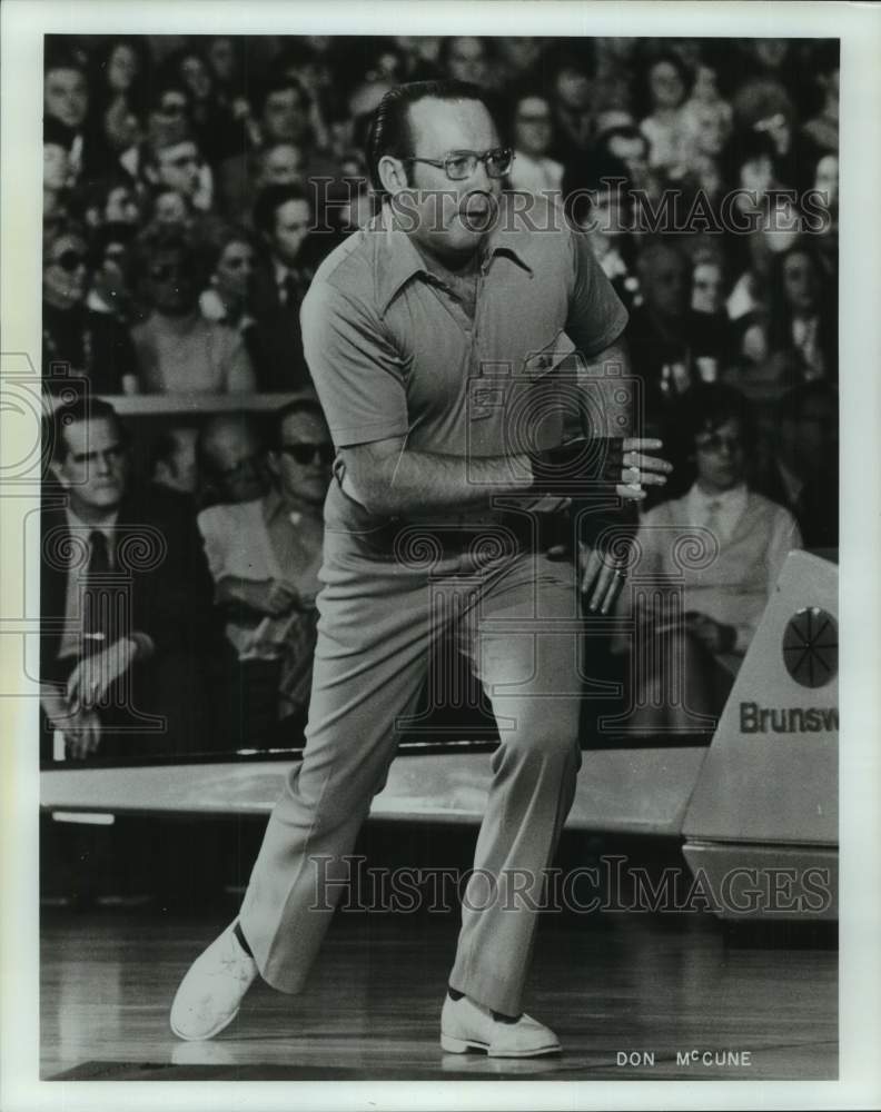 1974 Press Photo Bowler Don McCune in action - nos21933 - Historic Images